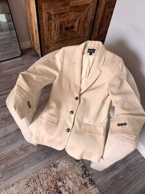 RW&CO. Cream Women's Blazer